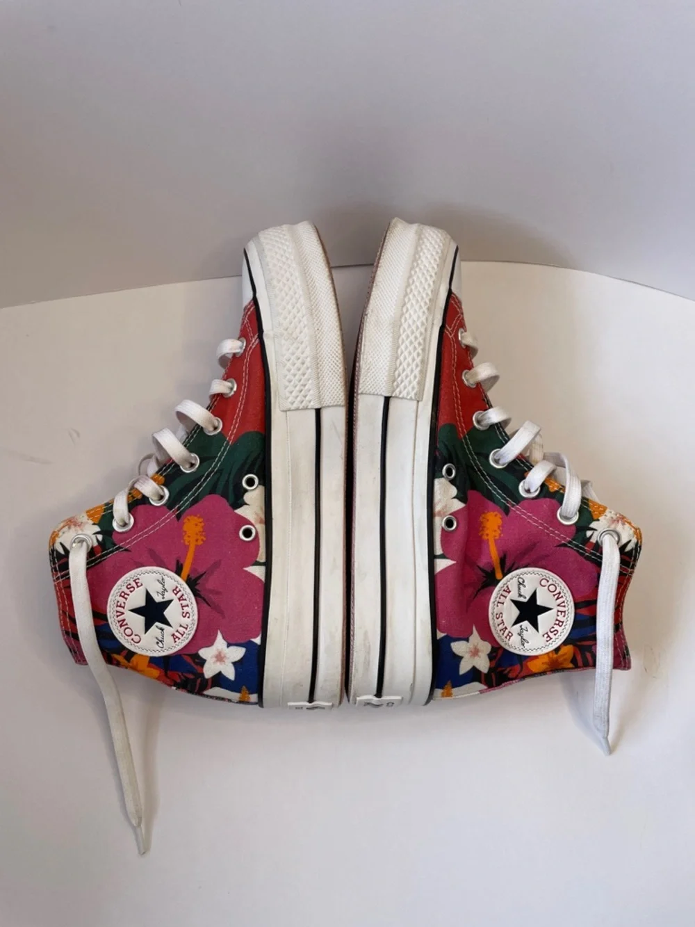 Converse Women’s Chuck Taylor All Star Lift High “Paradise Print”.  Size 7.5 - Picture 5 of 8